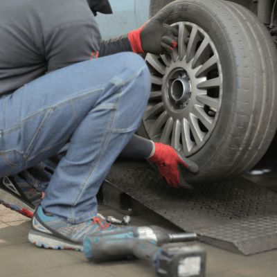 FLAT TIRE CHANGE